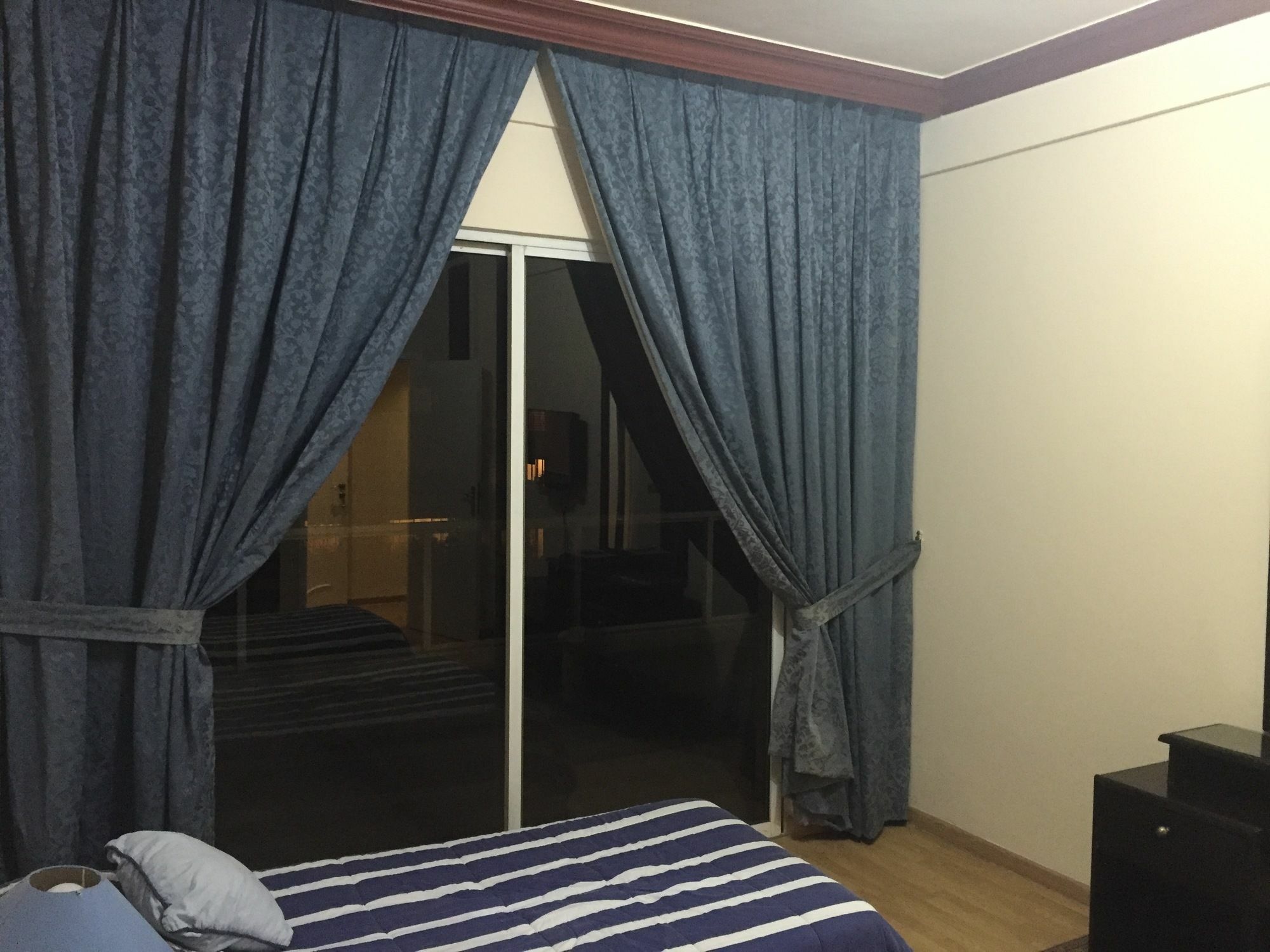 Elegant Suites Beirute Exterior foto
